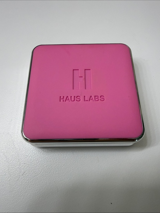 Haus Labs By Lady Gaga Other - Haus Labs By Lady Gaga Vibrant Pink Compact Blush